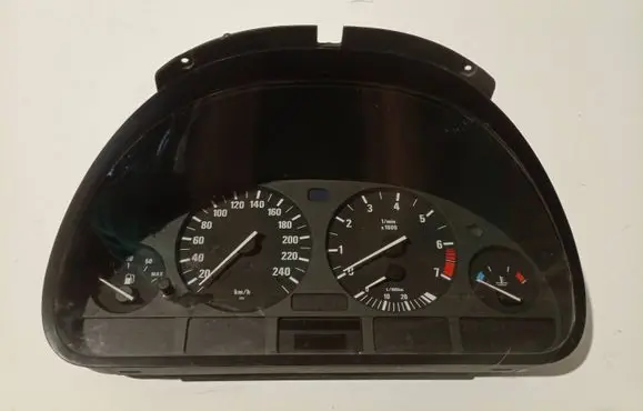 BMW 5 E39 Speedometer (instrument cluster) 62118372359 1400087350 110008735