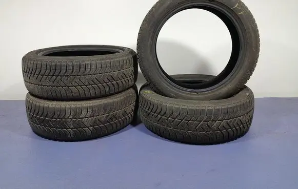 BMW 2 F45 R17 winter tire 8019227246223