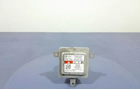 Porsche Cayman 981 Voltage converter/converter module 8K0941597E