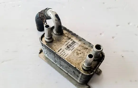 Volvo V70 Transmission/gearbox oil cooler 6G917A095AD