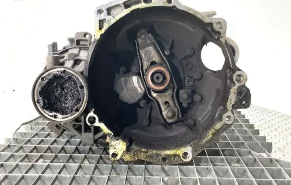 Volkswagen Polo V 6R Manual 5 speed gearbox MAL