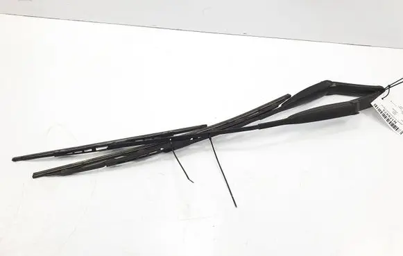 Fiat Panda II Front wiper blade arm