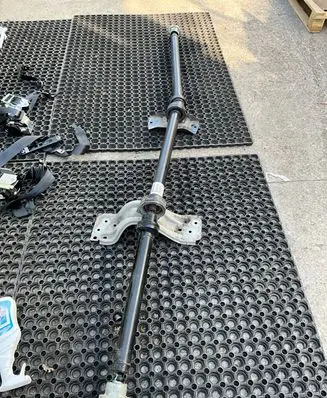 Volvo S90, V90 Drive shaft (set) 31492149
