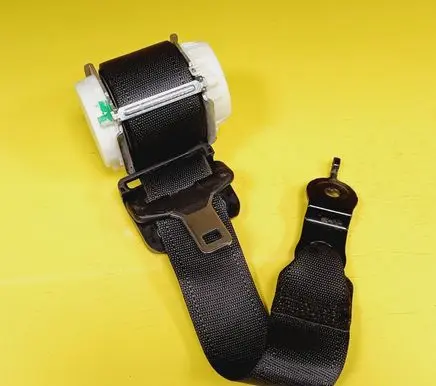 Fiat Croma Rear seatbelt 33048191