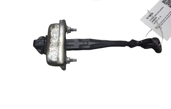 Opel Astra J Rear door check strap stopper