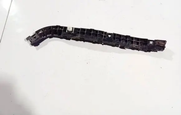 Honda CR-V Front bumper mounting bracket