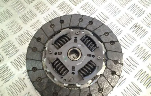 Mercedes-Benz Citan W415 Clutch pressure plate 301016758R