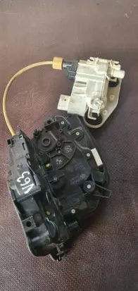 BMW X5 F15 Rear door soft close latching motor 7281955