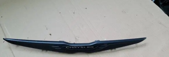 Chrysler Pacifica Front grill 68227453AA 68370946AA 68240976AA