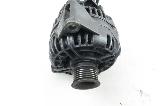 Mercedes-Benz C AMG W203 Generator/alternator A0111549302 0124515045