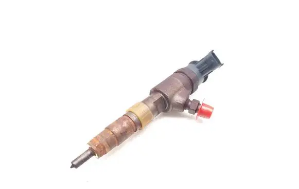 Peugeot 208 Fuel injector 0445110339