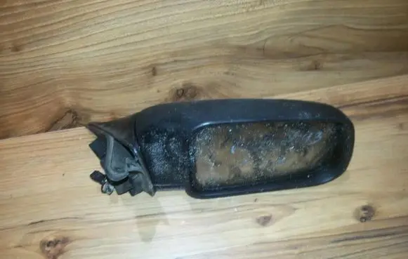 Mitsubishi Galant Front door electric wing mirror