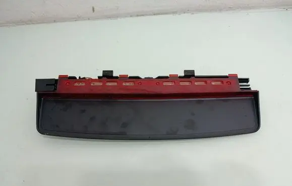 BMW 7 F01 F02 F03 F04 Third/center stoplight