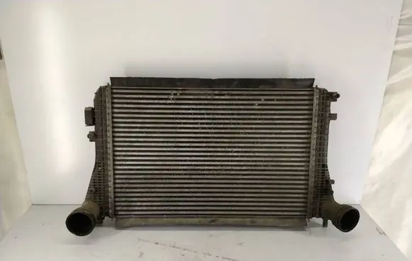 Volkswagen PASSAT B6 Intercooler radiator N6893001 3C0145805P