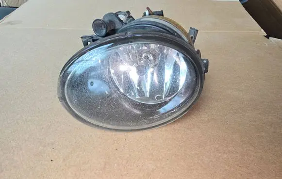 Volkswagen Touran I Front fog light 5K0941699A