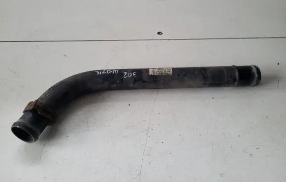 Porsche Boxster 986 Engine coolant pipe/hose 99610661153