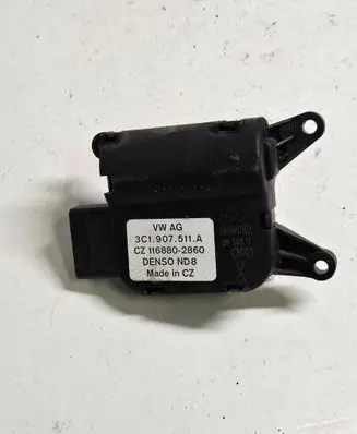 Volkswagen Golf VI Air flap motor/actuator 3C1907511A 1168802860