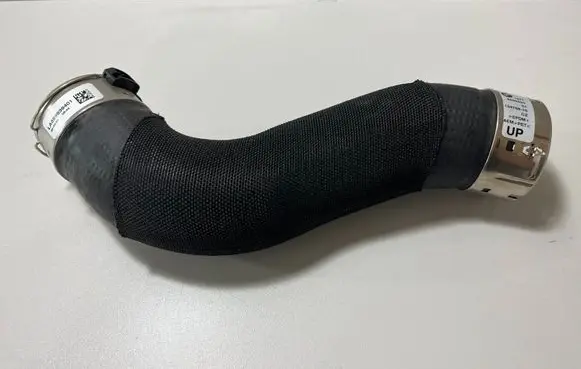 BMW X4 G02 Intercooler hose/pipe 8599394