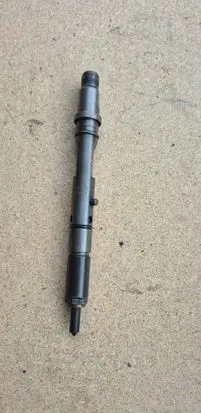 Fuel injector