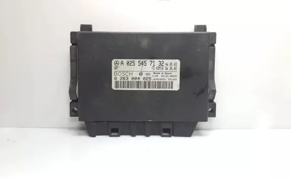 Mercedes-Benz E W211 Parking PDC control unit/module A0255457132
