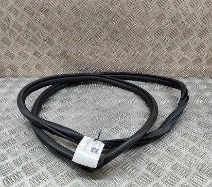 Rubber seal rear door