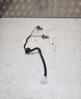 Toyota RAV 4 (XA40) Rear tail light wiring loom