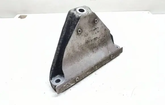 BMW 5 F10 F11 Engine mounting bracket 6777628 22116777628