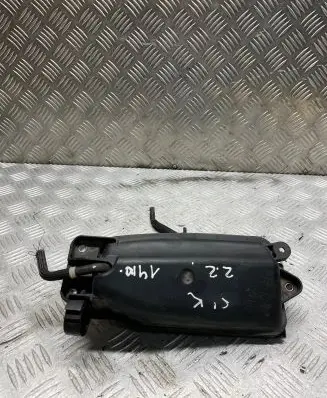 Vacuum air tank