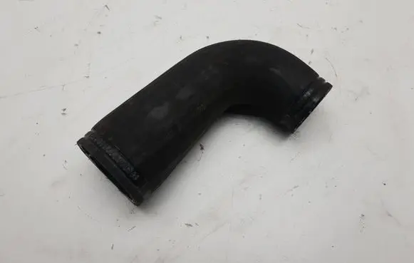 Volvo XC90 Intercooler hose/pipe 08699419