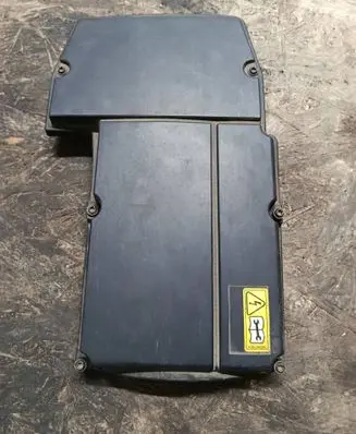 Mercedes-Benz C W204 Battery box tray cover/lid SP3818