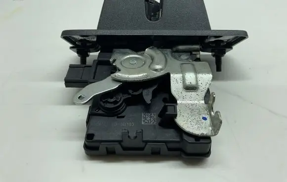 Land Rover Discovery 5 Tailgate/trunk/boot lock/catch/latch CPLA442A66AE 939434111