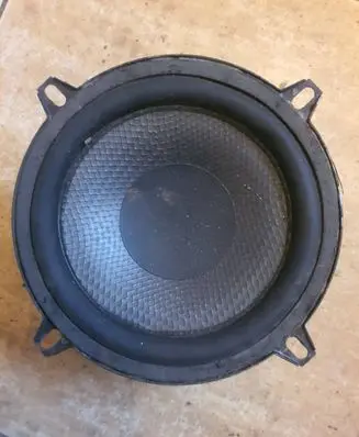 Mercedes-Benz E W124 Panel speaker ME001438808