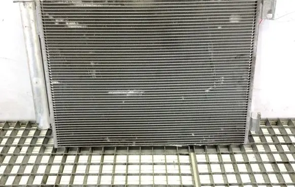 Renault Captur II Coolant radiator T47537B