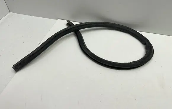 Audi TT TTS Mk2 Engine compartment rubber 8J0823723B