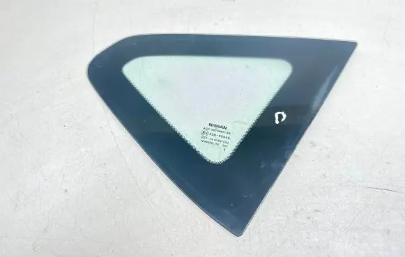 Nissan Qashqai Rear side window 43R00048 DOT24M188AS2
