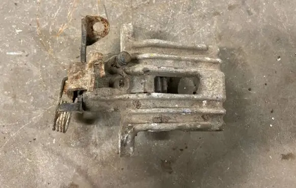 Audi A4 S4 B7 8E 8H Rear brake caliper 0708