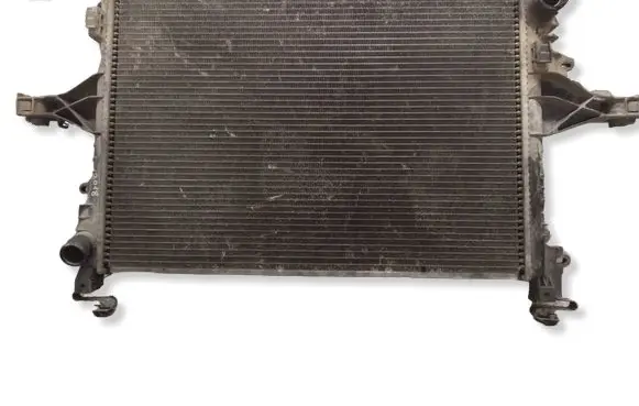 Volvo V70 Coolant radiator 