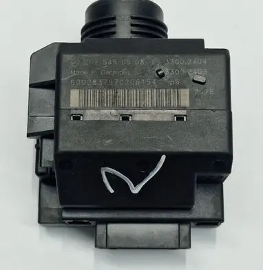 Mercedes-Benz C W203 Ignition lock 2095450508