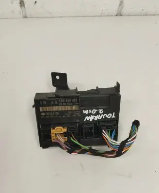 Volkswagen Touran I Comfort/convenience module 1K0959433 05450800 5DK00858315