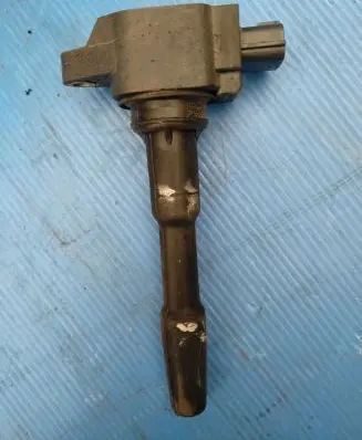 Nissan Pulsar High voltage ignition coil 224332428R