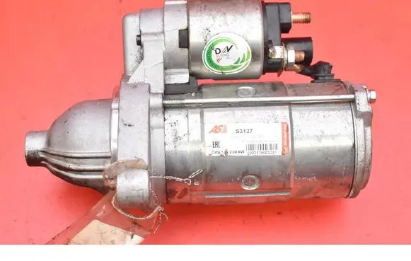 Toyota Verso-S Starter motor S3127