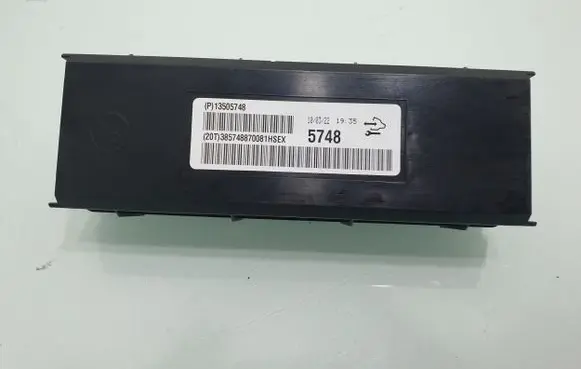 Chevrolet Cruze Fuse box set P13505748