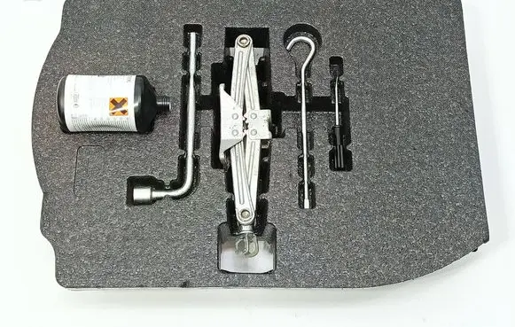 Honda Accord Lift Jack P10T001TM