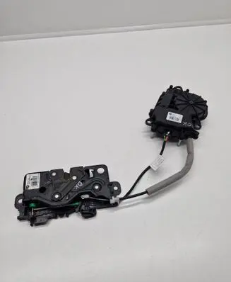 BMW X1 F48 F49 Tailgate boot lock/latch motor 51247374006 7374006
