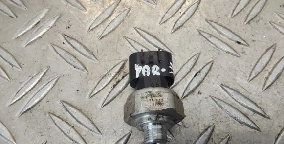 Air conditioning (A/C) pressure sensor