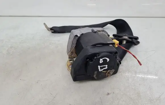 Audi A3 S3 8L Rear seatbelt 193857737