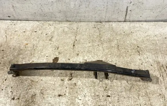 Volvo S60 Engine mounting bracket 9203968