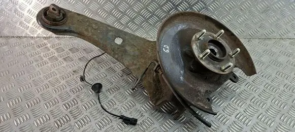 Mitsubishi Outlander Rear wheel hub spindle/knuckle 