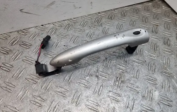 Renault Megane III Front door exterior handle 806424976R