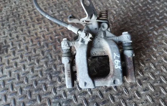 Skoda Yeti (5L) Rear brake caliper